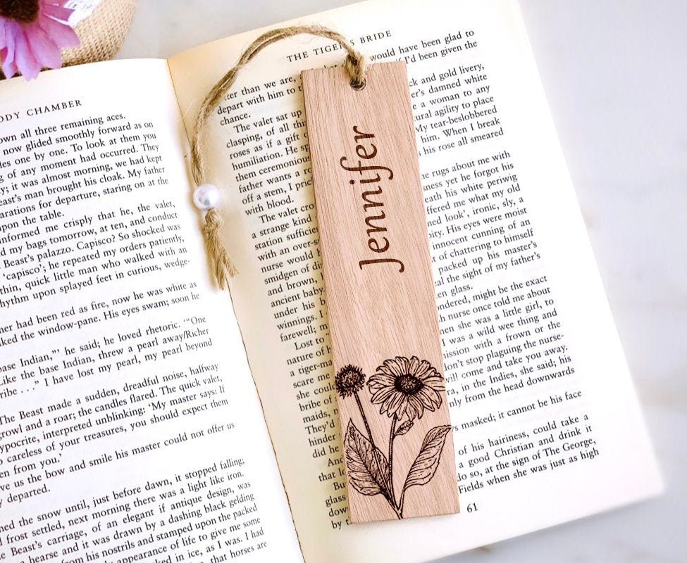 Personalized Sunflower Bookmark, Custom Wood Engraved Bookmark, Flower, Name Bookmark, Handwritten, Bridesmaids, Friends Birthday Gifts