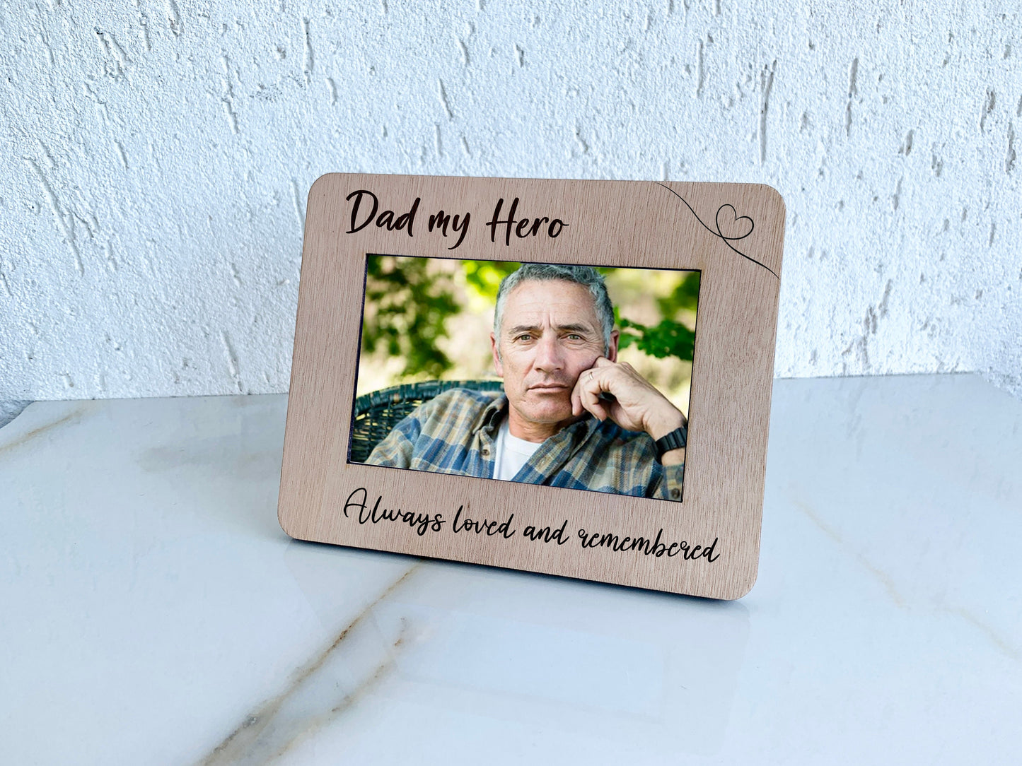 Custom Memorial Photo Frame Wood Engraved 5x7 Remembrance Picture Frame Gift, 4x6 Bespoke Engraving Frame, Personalized in loving memory photo frame