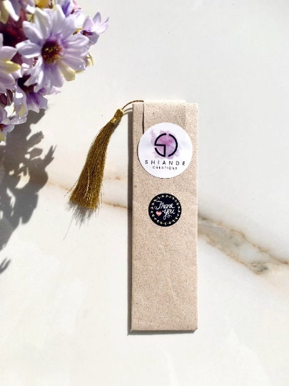 Personalized Cat Bookmark: Engraved Wood, Gift for Cat Lovers