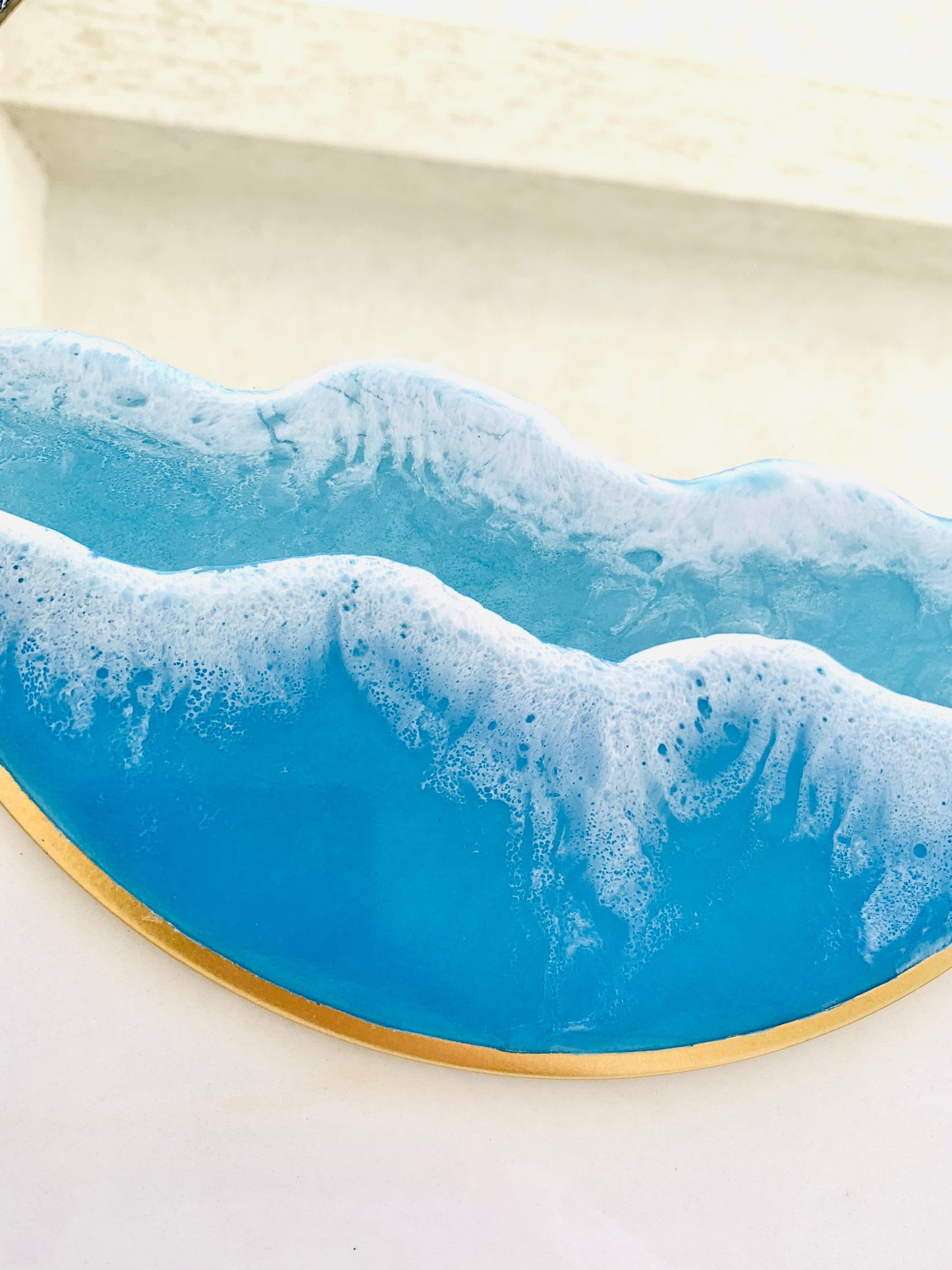 Resin Ocean Wave Mirror: Handmade Gold Wall Art (9.84 inch)
