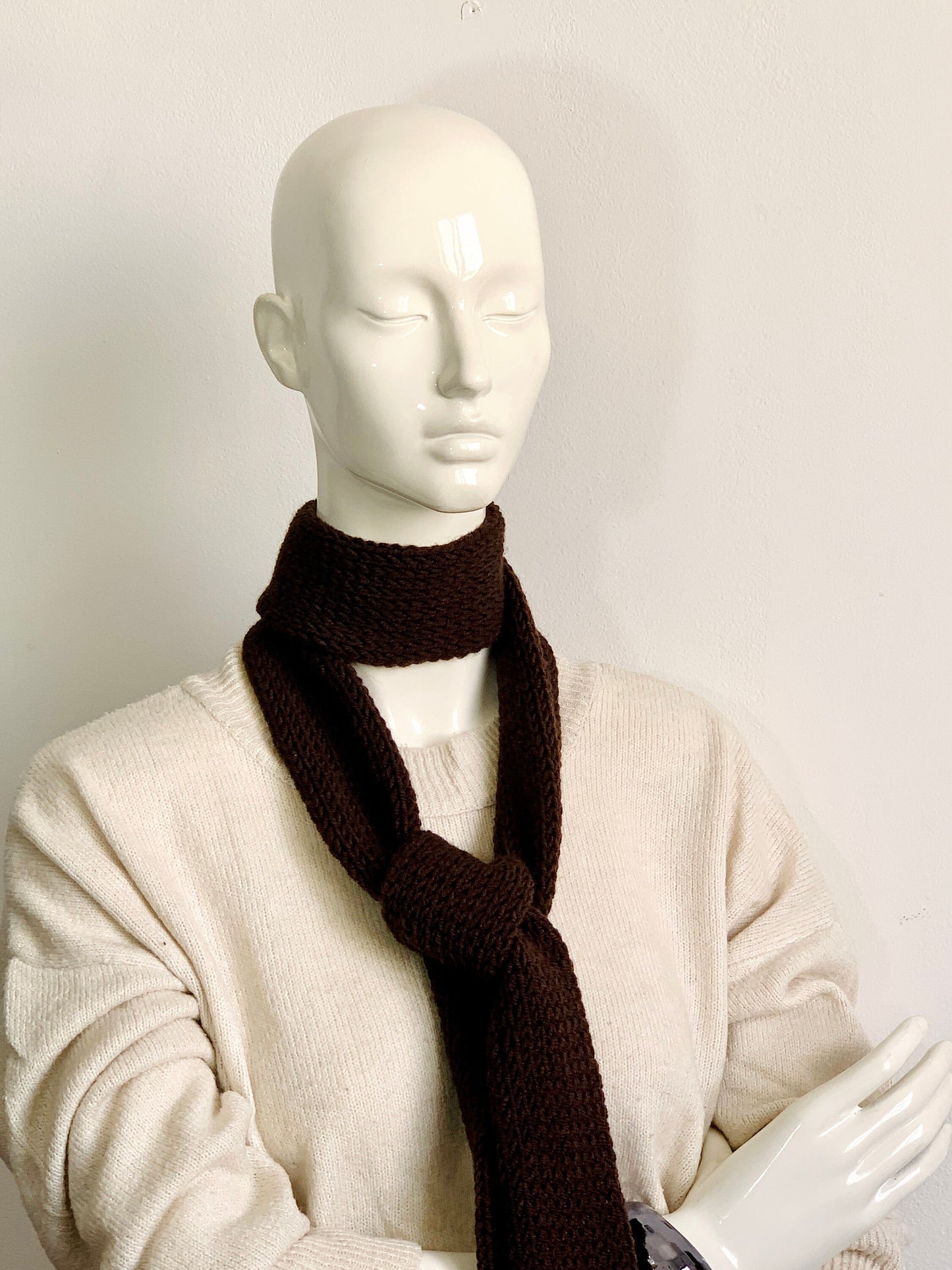 Bufanda fina, bufanda fina de punto color marrón cacao, bufanda larga de punto hecha a mano, bufanda tubular fina de doble capa color marrón chocolate, glamurosa y elegante