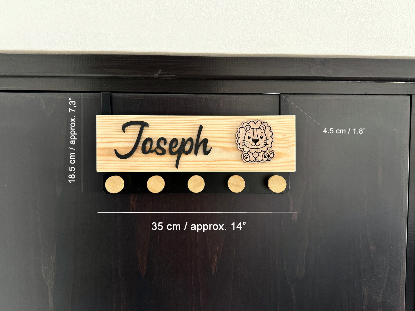 Custom Safari Animal Coat Rack for Kids | Personalized Wooden Door Hooks with Name | Elephant, Lion, Giraffe, Fox, and More
