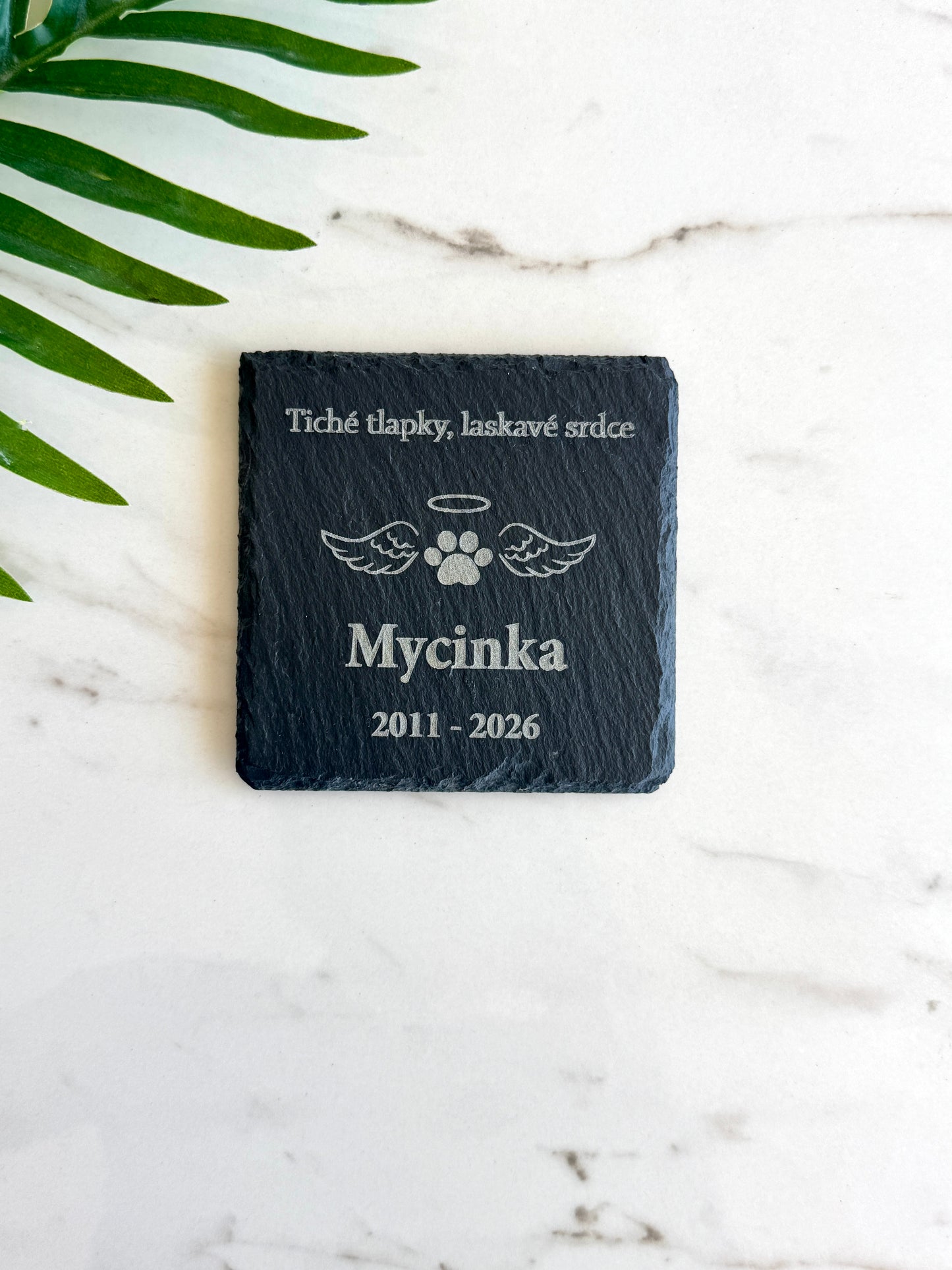 Slate stone with engraved text. Personalized Memorial Stone Plaque Engraved Slate Sympathy Gift. Pet Memorial Stone, Engraved Slate Plaque with Stand