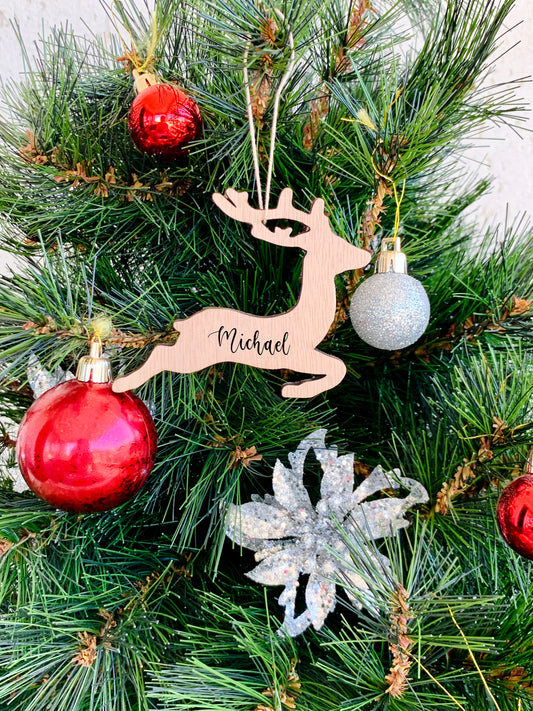 Reindeer Wood Ornament Personalized Christmas Place Settings, Stag Name Christmas Table Décor Reindeer Place Name Kids Family Name Xmas Gift