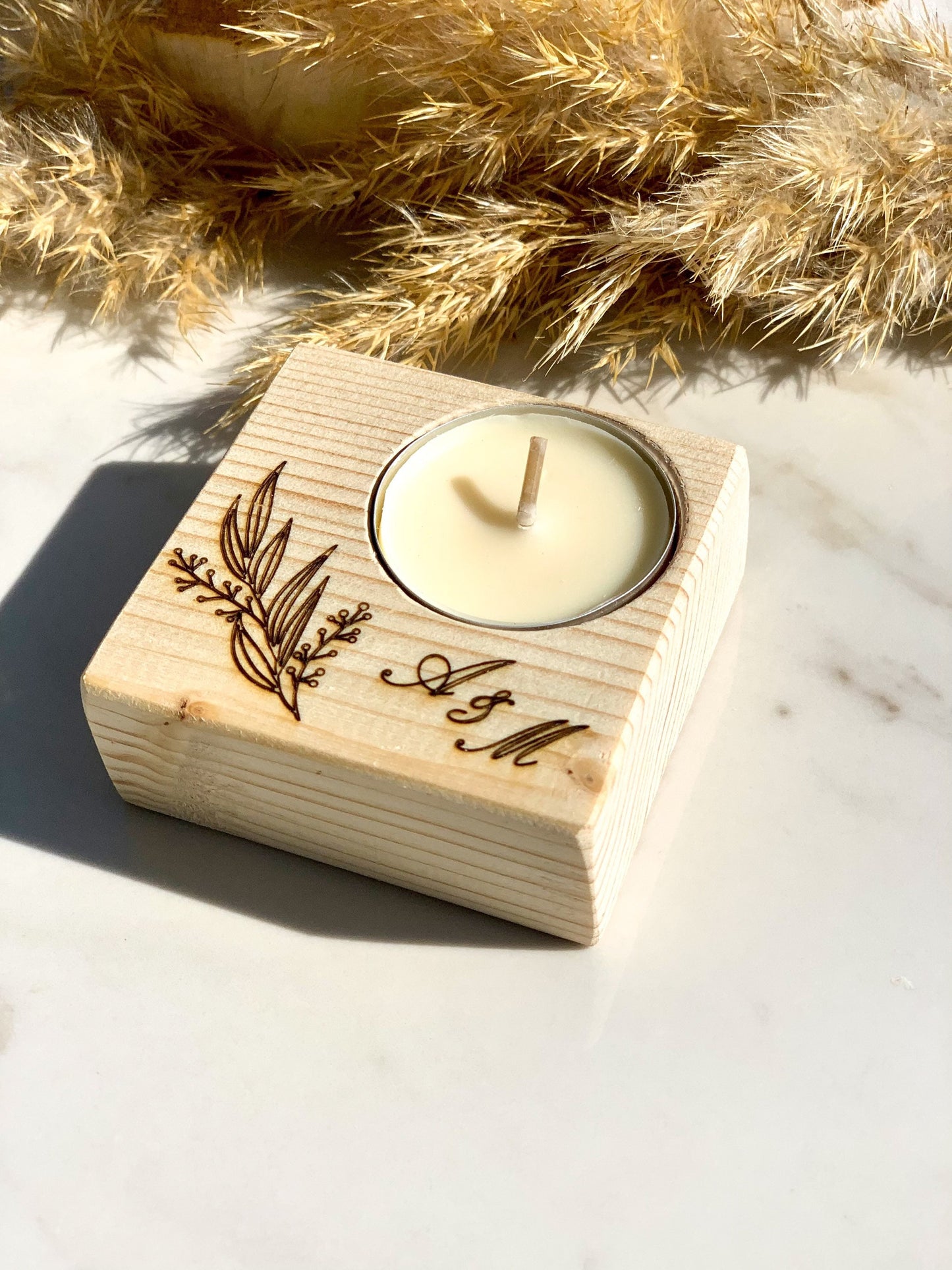 Wedding Favors in Bulk, Personalized Gifts for Guests, Custom Wooden Tealight holders, Rustic Engraved Wedding Favors, Thank you gifts