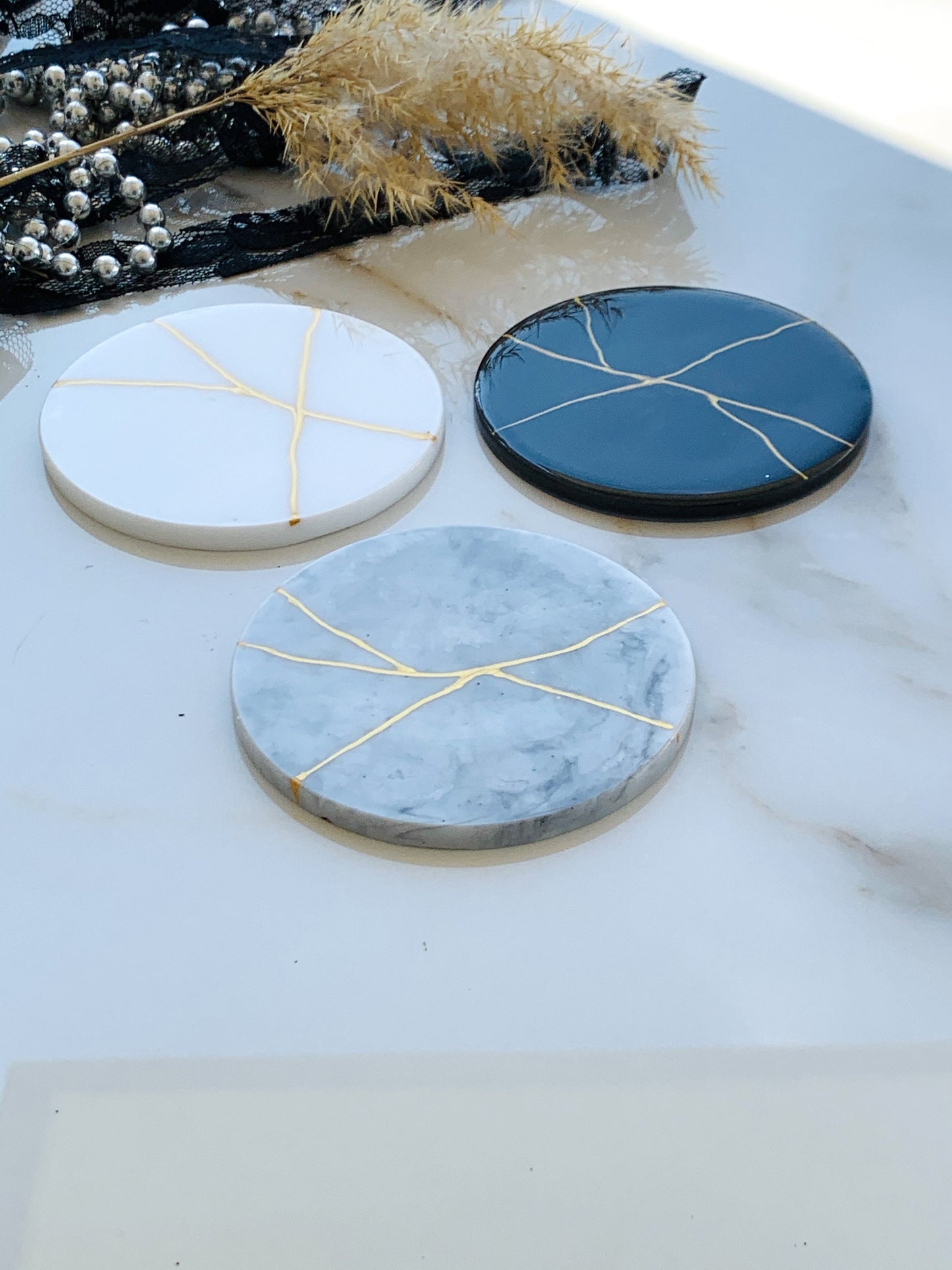 Kintsugi-Resin-Coasters-Marble-Black-Grey-White-with-Gold-Line-Coasters-Drink-Beer-Mats-Housewarming-gift-Wedding-gift-New-Home-gift