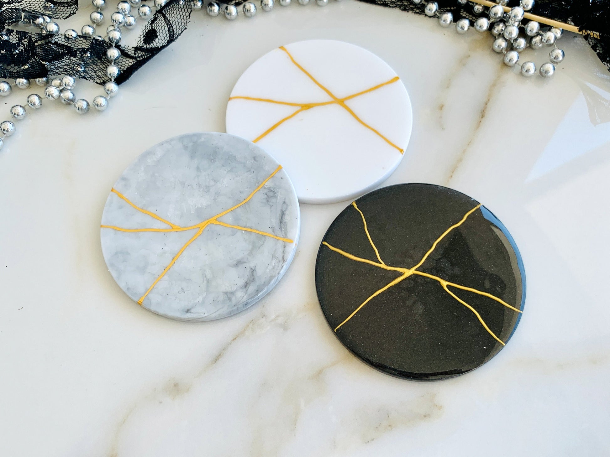 Kintsugi-Resin-Coasters-Marble-Black-Grey-White-with-Gold-Line-Coasters-Drink-Beer-Mats-Housewarming-gift-Wedding-gift-New-Home-gift