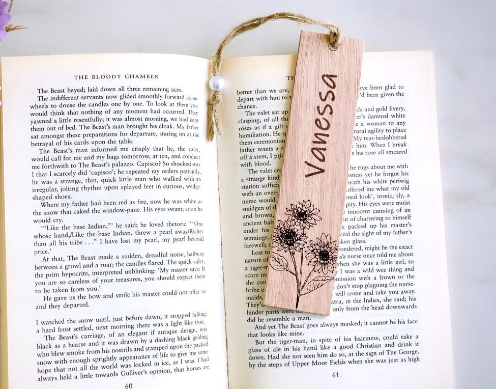Personalized Sunflower Bookmark, Custom Wood Engraved Bookmark, Flower, Name Bookmark, Handwritten, Bridesmaids, Friends Birthday Gifts