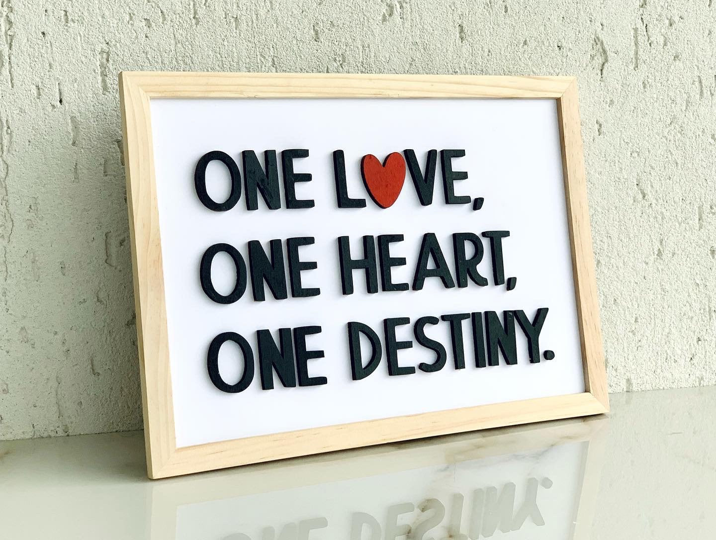 Love Wood Sign Framed, One Love One Heart Wall Art 3D Sign, Romantic Love Expression Quote Sign Home Décor Anniversary Valentines Day Gift