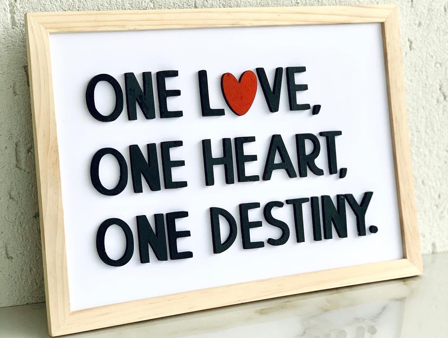 Love Wood Sign Framed, One Love One Heart Wall Art 3D Sign, Romantic Love Expression Quote Sign Home Décor Anniversary Valentines Day Gift