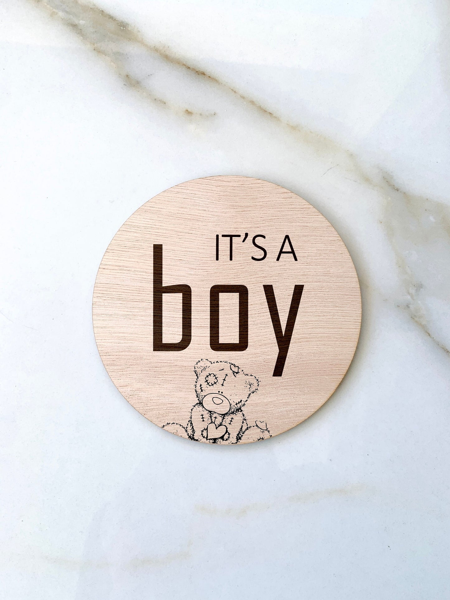 Wooden Baby Gender Reveal Sign Plaque - Engraved Bear Announcement Prop for Pregnancy Photo - It's a Boy It's a Girl - 5.5 inch