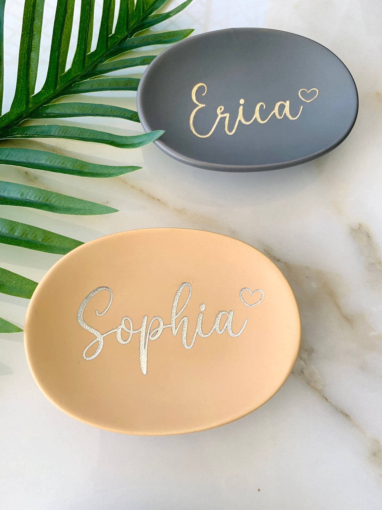 Personalized jewelry dish bridesmaid gift ring dish personalized gift for her Engraved trinket dish bridesmaids wedding gifts ring dish