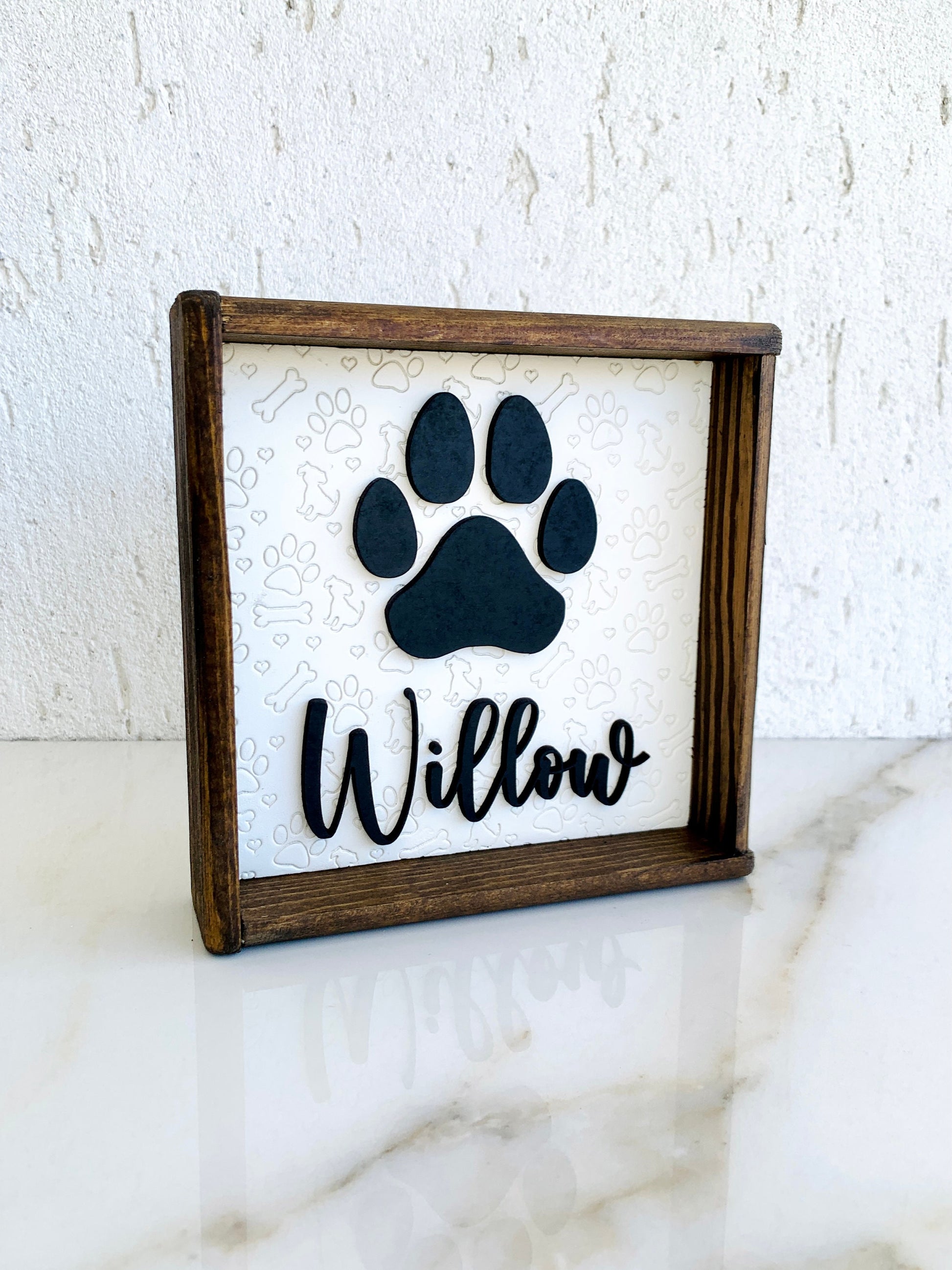 Custom Paw Dog Name Sign Personalized Wood Engraved Framed Cat Sign 3D Laser cut Pet Sign Freestanding Sign for Cats and Dogs Home Decor