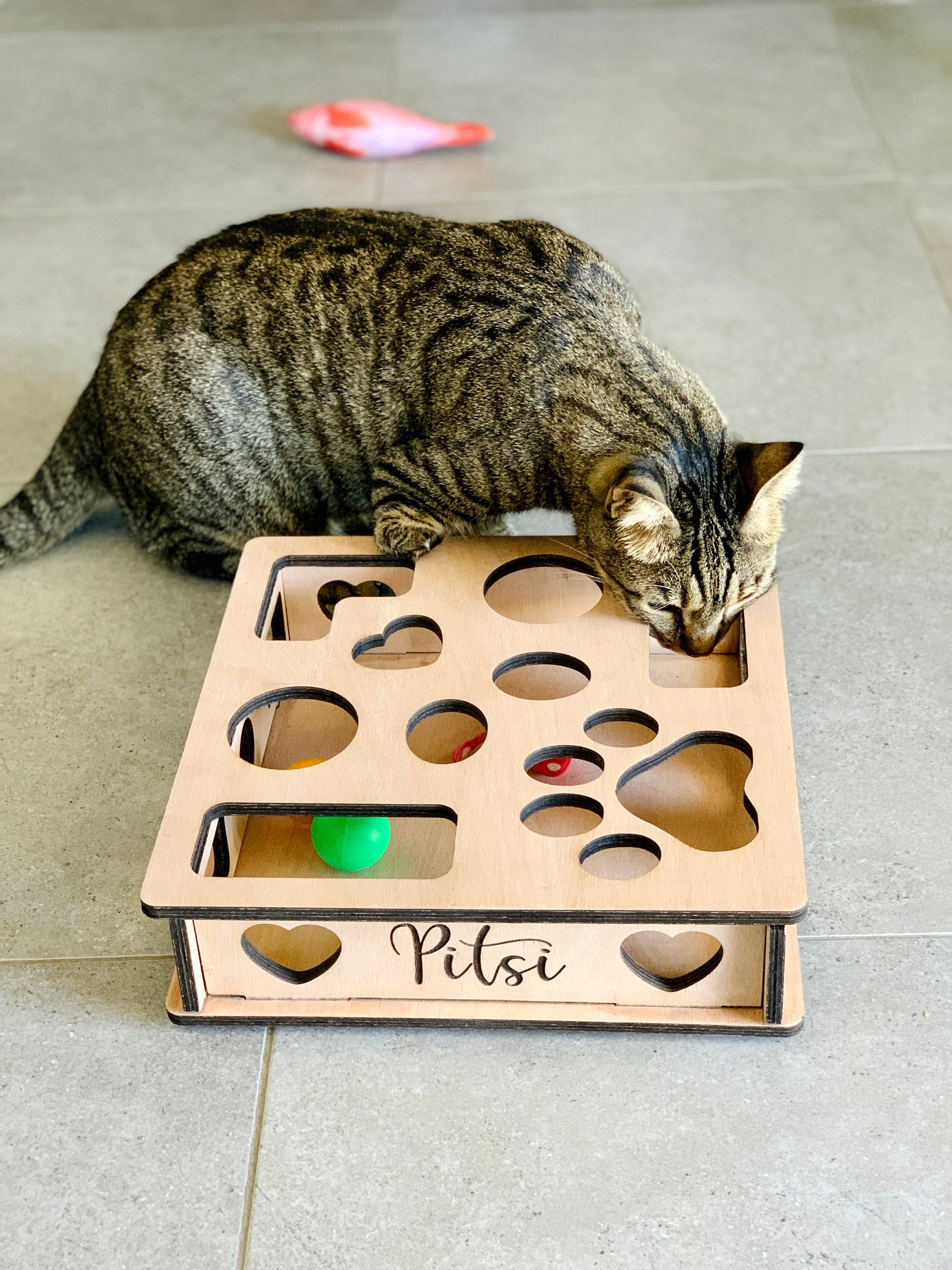 Personalized Cat Wooden Ball Chaser Toy, Interactive Kitty Maze Box, Kitten Square Ball Hunt, Pet Ball Labyrinth Custom Engraved Feline Gift