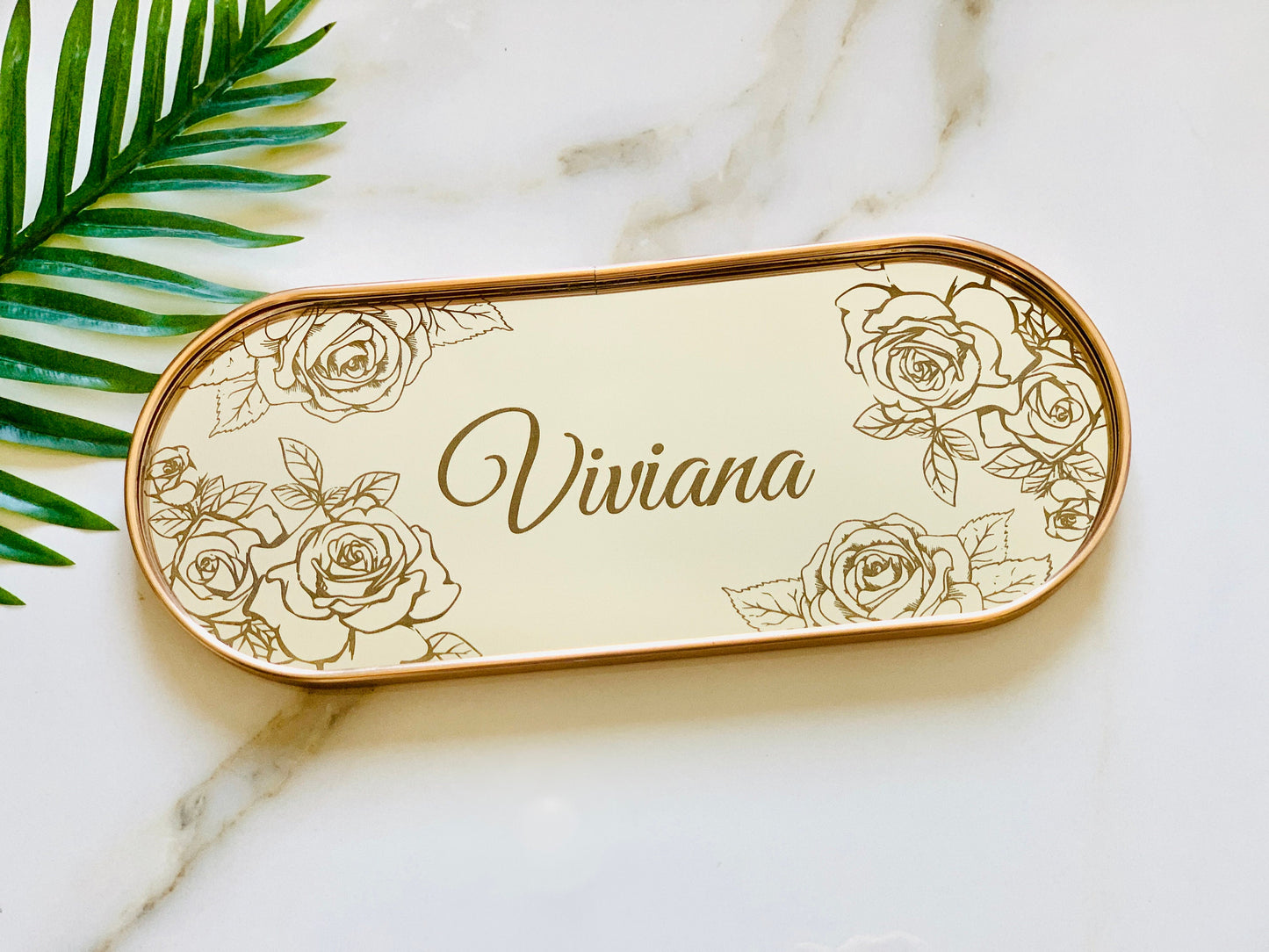 Personalized Jewelry Tray Engraved Oval Mirror Vanity Tray Magnolias Design - Golden Frame - Luxurious Organizer for Candles and Cosmetics