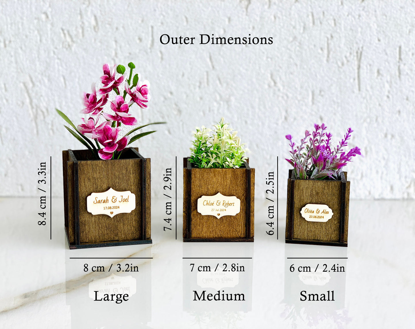 Personalized Mini Wood Pot for Wedding Favors, Mini Planters Favors for Guests, Christening and Baby Shower Engraved Favors, Thank you Gifts