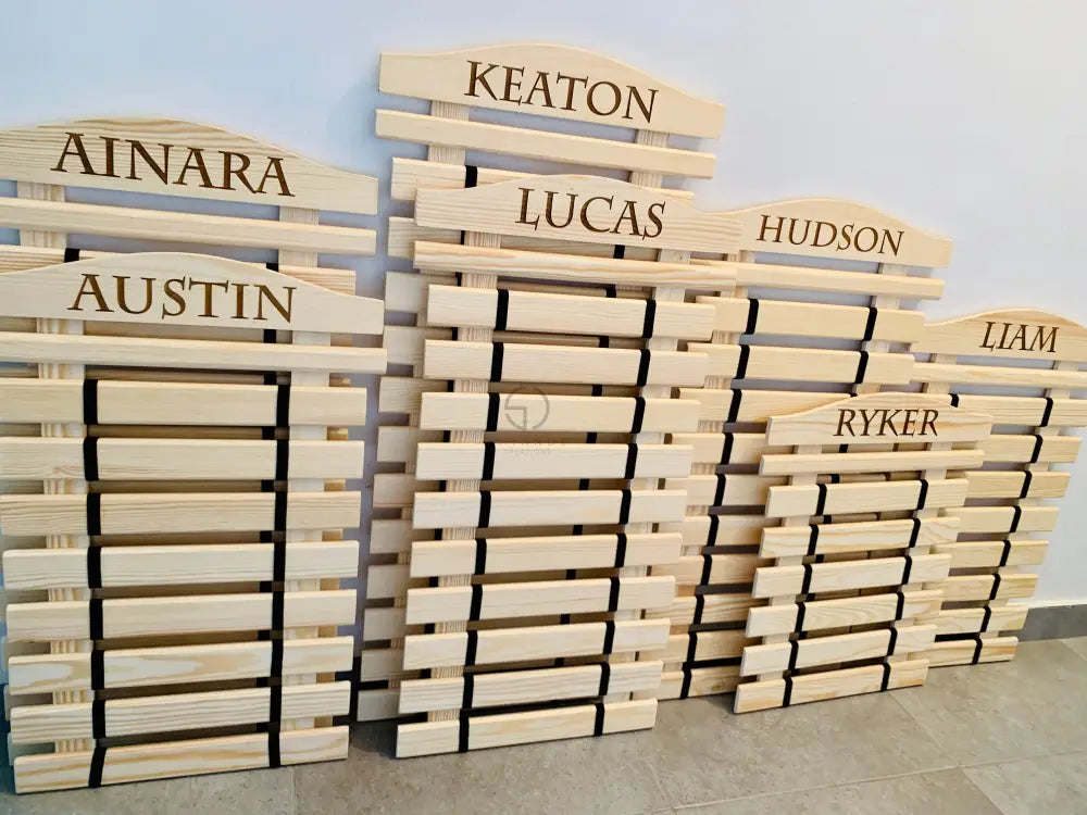 Martial Arts Belt Display Holder Personalized Karate Belt Display Rack Taekwondo Karate Jiu Jitsu Judo Belt Display Karate Medal Organizer Holder